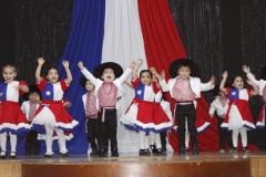 4-Medio-Mayor-B-Banderita-chilena-y-La-Mazamorra-4