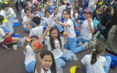 Visita a Centro Teletón y Feria de la Inocuidad Alimentaria UTAL