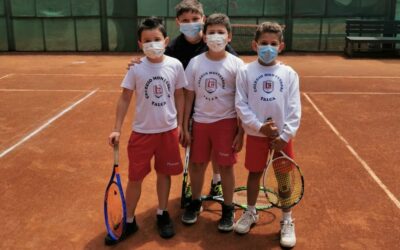 Tenis 10 en Constitución