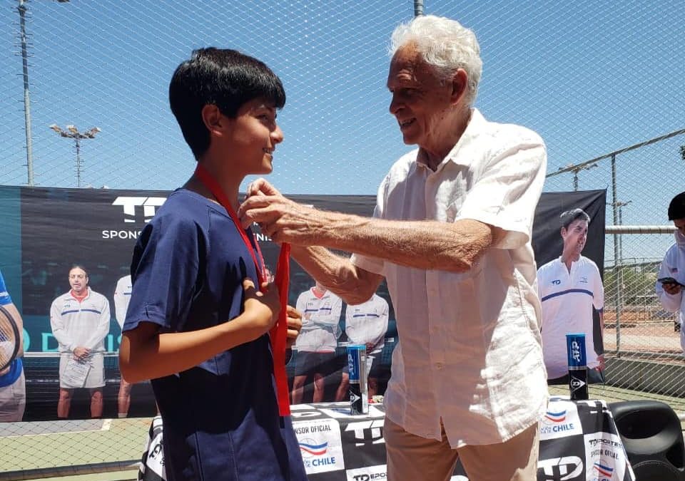 Subcampeones nacionales en la final escolar de tenis dobles Sub-14