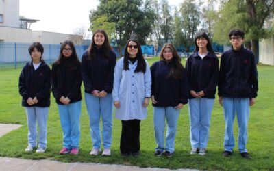Destacada en la Olimpiada de Química UMCE 2025