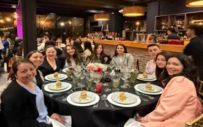 Cena de celebración del Día del Profesor