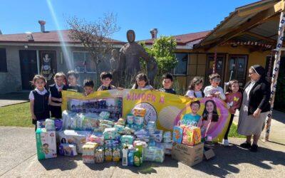 Actividad solidaria en el aniversario del Jardín Infantil Campanita