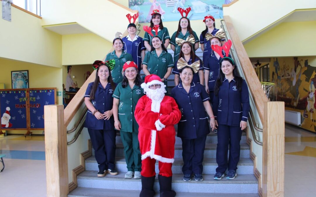 Caravana navideña dio inicio al cierre de año en el Jardín Infantil Campanita