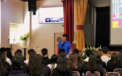 Charla de la Universidad de Concepción orienta a estudiantes de 3° y 4° Medio