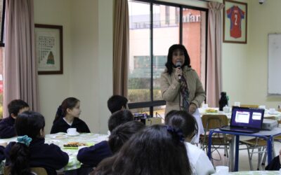 Estudiantes de 5° Básico celebran resultados SIMCE 2025 con desayuno de reconocimiento