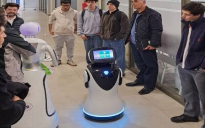 Equipo Cybercore se reúne con la UCM y el Gobierno Regional para proyectar apoyo al Mundial de Robótica 2026
