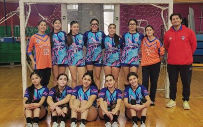 Balonmano damas suma un nuevo triunfo en los Juegos Deportivos Escolares comunales