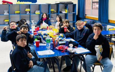 Taller de Inglés de Enseñanza Básica realizó convivencia de cierre del primer semestre